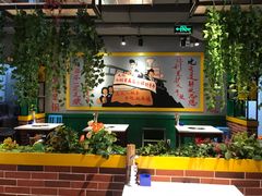 -钢管厂五区小郡肝串串香(滨江店)