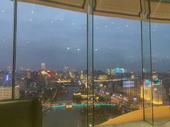 -云顶旋转自助景观餐厅