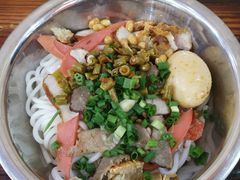 招牌桂林米粉-神卤米粉(正阳步行街店)