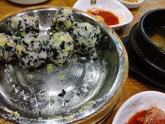 -喇喇排骨火锅·传统韩式脊骨汤(望京西园总店)