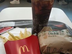 -麦当劳(中山八路店)