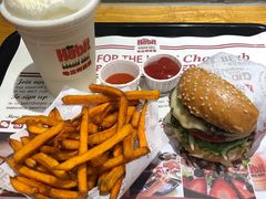 -The Habit Burger Grill 哈比特汉堡(爱琴海店)