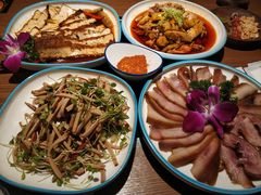 -山城外·非遗酸菜鱼(财富中心店)