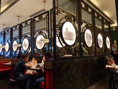 大堂-新白鹿餐厅(金鹰新街口店)