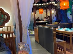 -荷塘秋月·本帮江浙菜(国权路店)