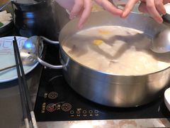 -捞王锅物料理(上海世茂广场店)