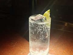 -蓉LOUNGE威士忌鸡尾酒FLOWER酒吧