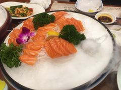 -青瓦餐厅·生鱼片·韩园烤肉(西塔店)