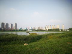 -人杰湖公园(地铁站)