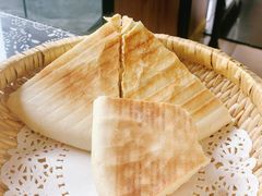 -八两八金·莱芜特色炒鸡(市南漳浦路店)