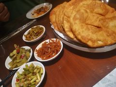 -老兰家传统烧烤炒菜泡馍(小南门店)