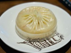 蟹黄灌汤包-南翔馒头店(豫园店)