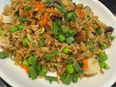 -驻海渔市(置信店)