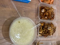 -蓝精灵饺子店