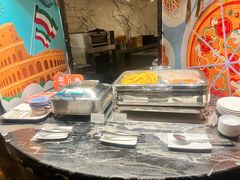 -岷山饭店-芝芝自助餐厅