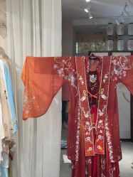 -一揽芳华汉服旗袍体验馆(拙政园店)