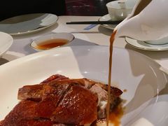 招牌深井烧鹅-东富酒家(龙湖西溪天街店)