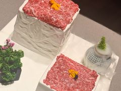 -左庭右院鲜牛肉火锅黑金店(陆家嘴中心店)