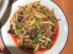 鱼香肉丝-味满堂川菜馆(新华家园店)
