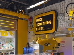 -泡泡玛特POPMART(上海环球港店)