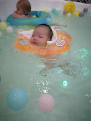 -Pony Baby宝尼婴幼儿游泳SPA馆