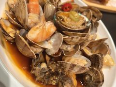 -赶海部落海鲜城(海阳路店)