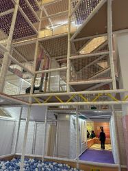 -奈尔宝·儿童乐园·亲子餐厅(华采天地店)