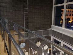 -上海世茂广场(南京东路店)