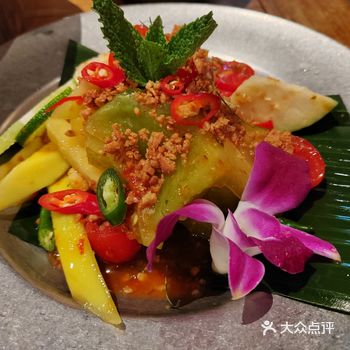 天气开始热了，可以吃爽口的泰国菜啦