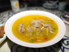 -卢大鲜鱼头捞饭(美利广场店)