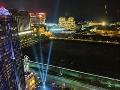 -影汇之星8字形摩天轮