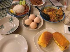 太空包-何九海南茶店(鬼仔巷店)