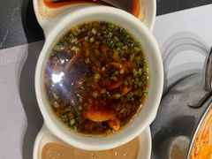 -红鼎豆捞·非遗鲍皇汤火锅(宝丰路店)