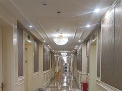 -玺尊龙·云岭四季(西南店)