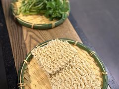 -尚尚仙·酸汤猪手·猪肚鸡火锅(华联万柳购物中心店)