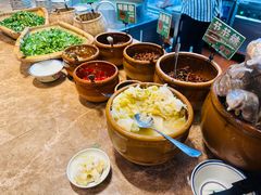 -云阿蛮云南生烫牛肉米线(奉贤路店)