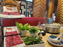 -左庭右院鲜牛肉火锅(金山万达店)