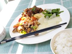 -浙江星杭奔驰4S店(海创园店)