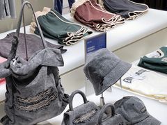 -URBAN REVIVO(大信新都汇店)
