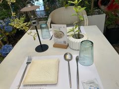 -春树下·树屋花房西餐厅(罍街AS1980店)