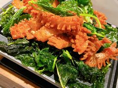 舂青花椒爆牛肚-云海肴·汽锅鸡·云南菜(高德置地店)