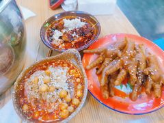 -拐枣巷小串串(财大店)