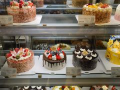 -皇冠幸福里动物奶油生日蛋糕(万达店)