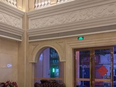 -维也纳酒店(华为广州研发中心罗冲围店)