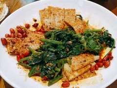 -俭寨大盘鸡·手抓肉·烧烤新疆菜(乌苏路店)