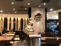 大堂-必胜客(百联又一城店)