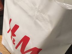 -H&M(鹏欣水游城店)