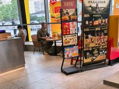 -麦当劳(北苑秋实路店)