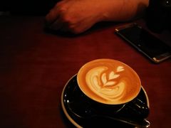 拿铁-The Daily Fix Cafe