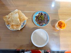 -努尔古丽奶茶